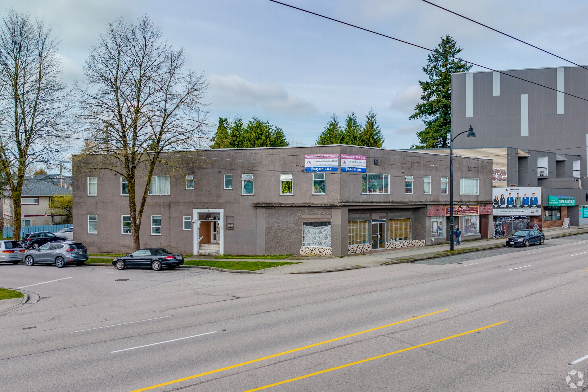 Kingsway portefeuille de 2 biens à vendre sur LoopNet.fr Photo principale– Image 1 sur 2