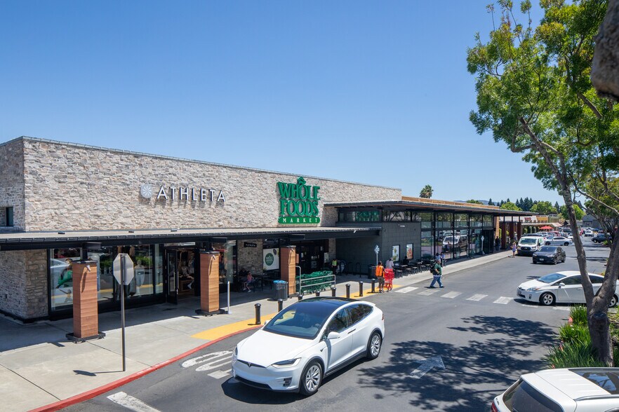 3600-4020 Bel Aire Plz, Napa, CA à louer - Photo principale – Image 1 sur 8