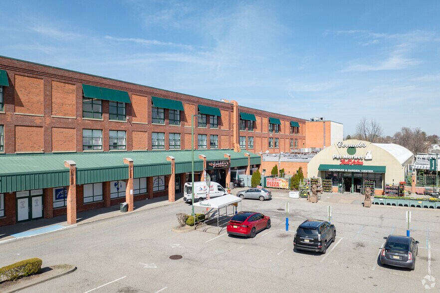 600 Getty Ave, Clifton, NJ à louer - Photo de l’immeuble – Image 3 sur 6