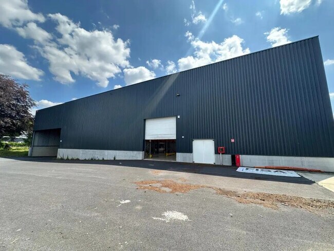 Plus de détails pour Industriel/Logistique à vendre