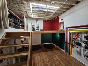 209 Morgan Ave, Brooklyn, NY à louer Photo intérieure– Image 2 sur 4