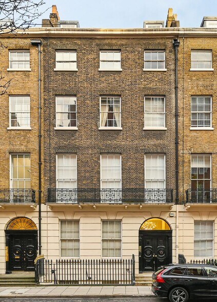 148 Harley St, Londres à vendre - Photo de l’immeuble – Image 2 sur 9