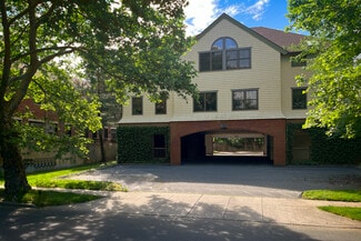 Plus de détails pour 135 Rennell Dr, Southport, CT - Bureau à vendre