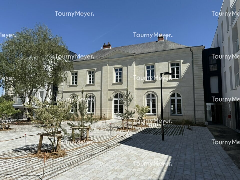 107 Rue Pierre Yvernogeau, Nantes à louer Photo de l’immeuble– Image 1 sur 4