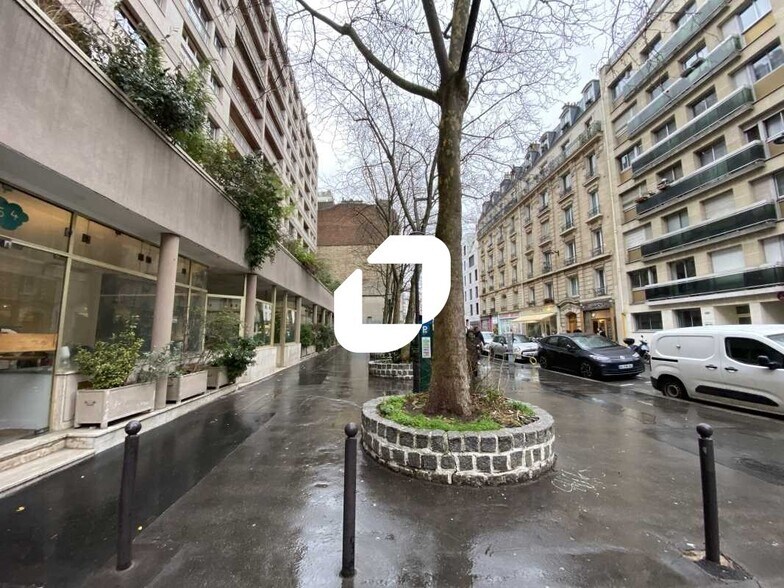 Bureau dans Paris à louer - Photo de l’immeuble – Image 1 sur 8