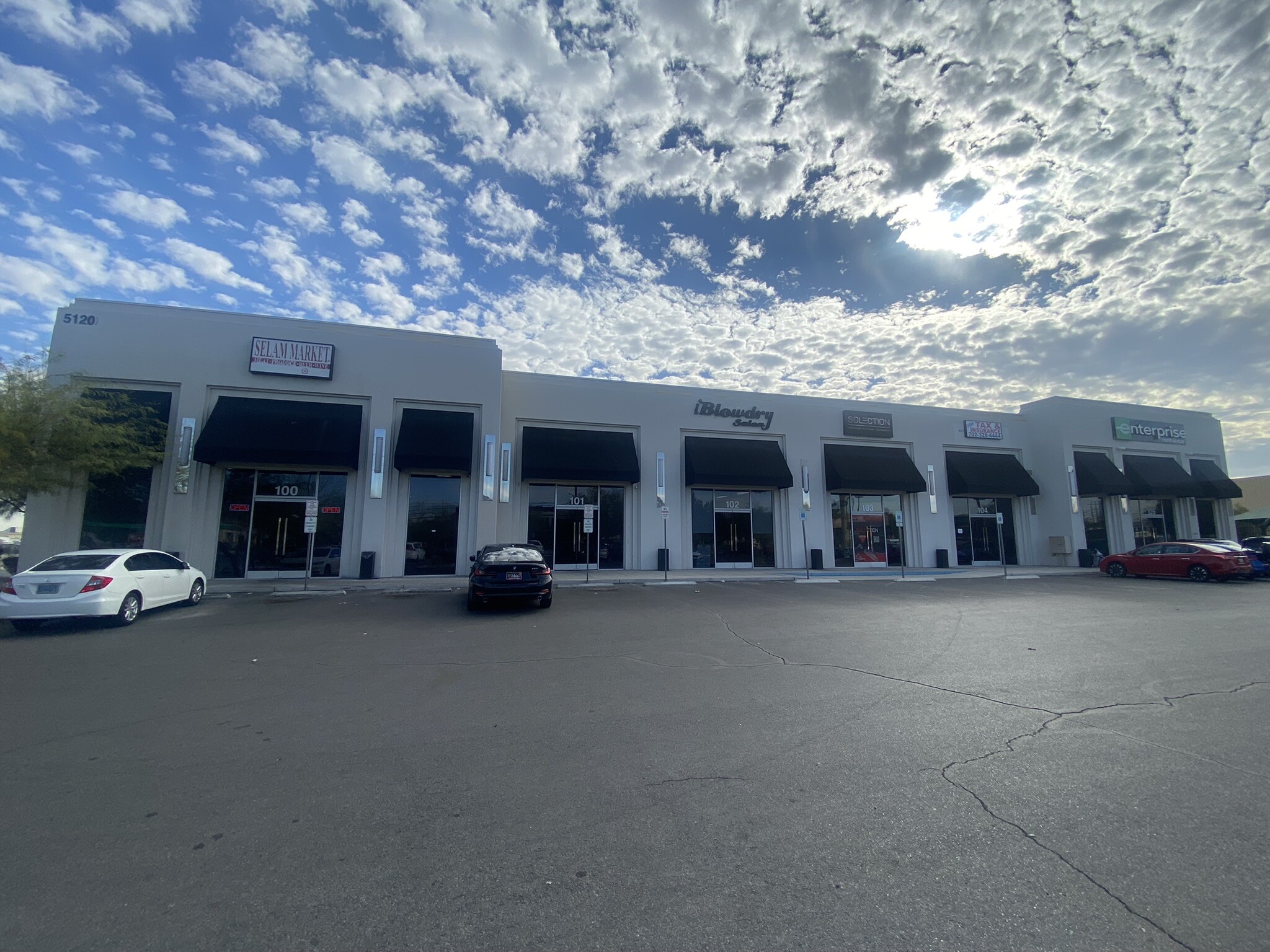 5120-5140 S Decatur Blvd, Las Vegas, NV à louer Photo de l’immeuble– Image 1 sur 3