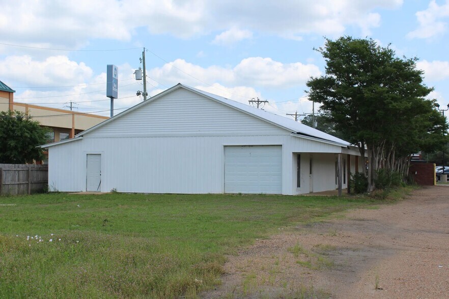 307 S Pearson Rd, Pearl, MS à vendre - Photo de l’immeuble – Image 2 sur 10