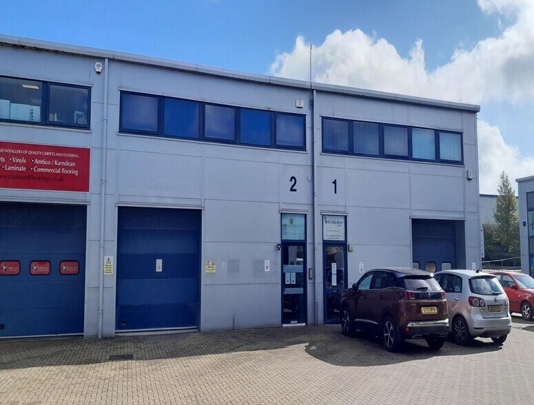 Unit 2 The Glenmore Centre Moat Way, Ashford à louer - Photo de l’immeuble – Image 1 sur 1