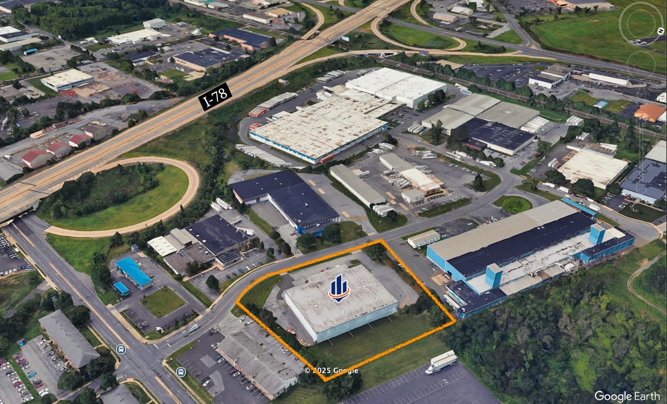 2323 26th St SW, Allentown, PA à louer - Photo principale – Image 1 sur 5