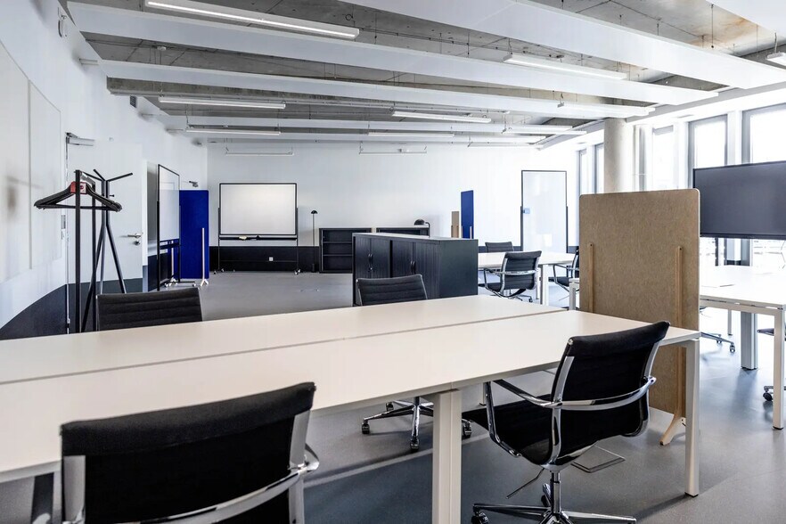 Bureau dans Sarcelles à louer - Photo intérieure – Image 3 sur 5