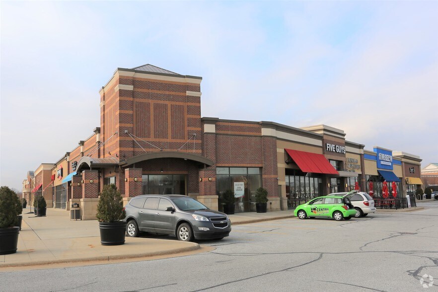 3171-3221 Westgate Mall, Fairview Park, OH à louer - Photo de l’immeuble – Image 2 sur 6