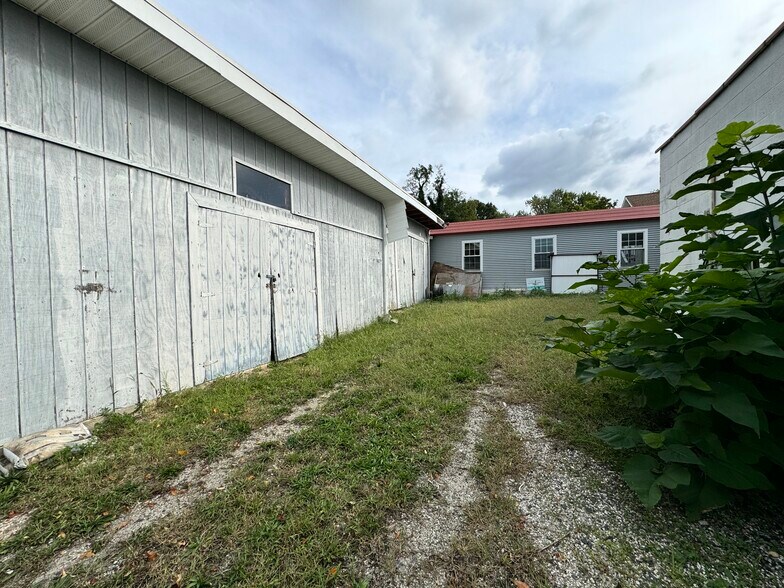 5511 Magie St, Brooklyn Park, MD à vendre - Photo de l’immeuble – Image 3 sur 6