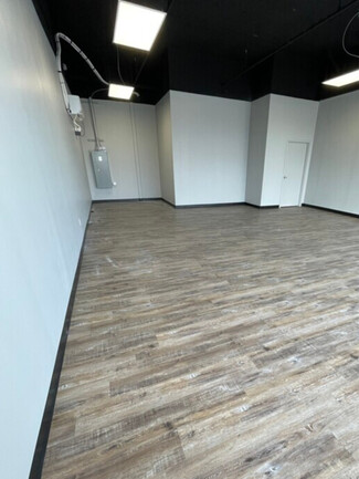 Plus de détails pour 7800 Broadview Rd, Parma, OH - Bureau/Local commercial à louer