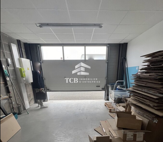 Bureau dans Saint-Herblain à vendre - Photo de l’immeuble – Image 2 sur 12