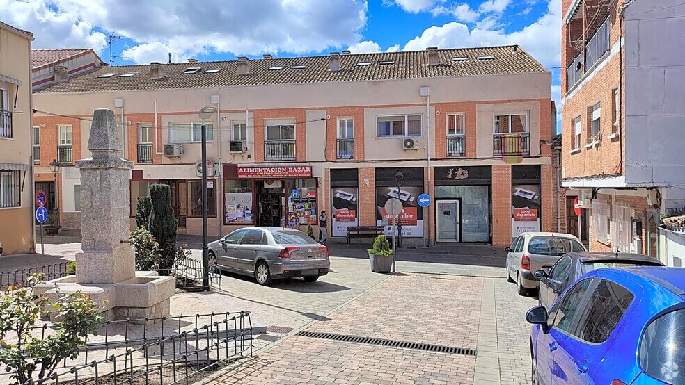 Immeuble residentiel dans Villanueva de Perales, Madrid à vendre - Photo intérieure – Image 1 sur 1