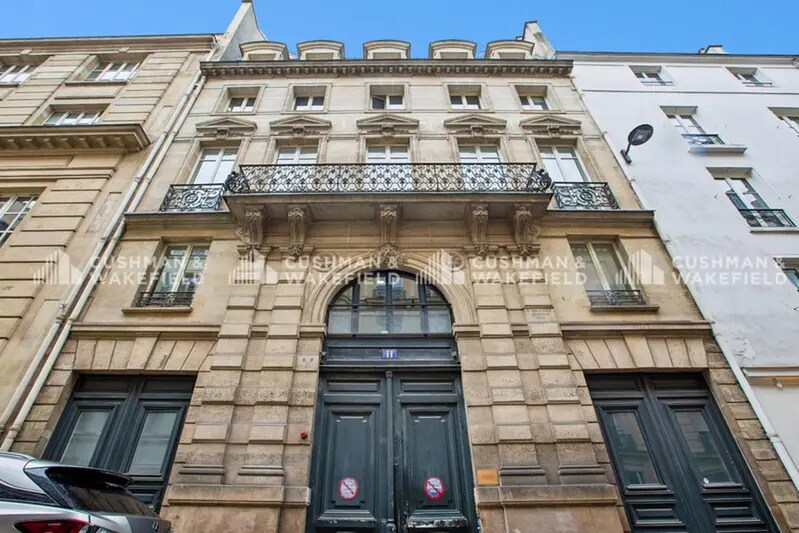 72 Rue Du Faubourg Saint-Honoré, Paris à louer - Photo de l’immeuble – Image 3 sur 12