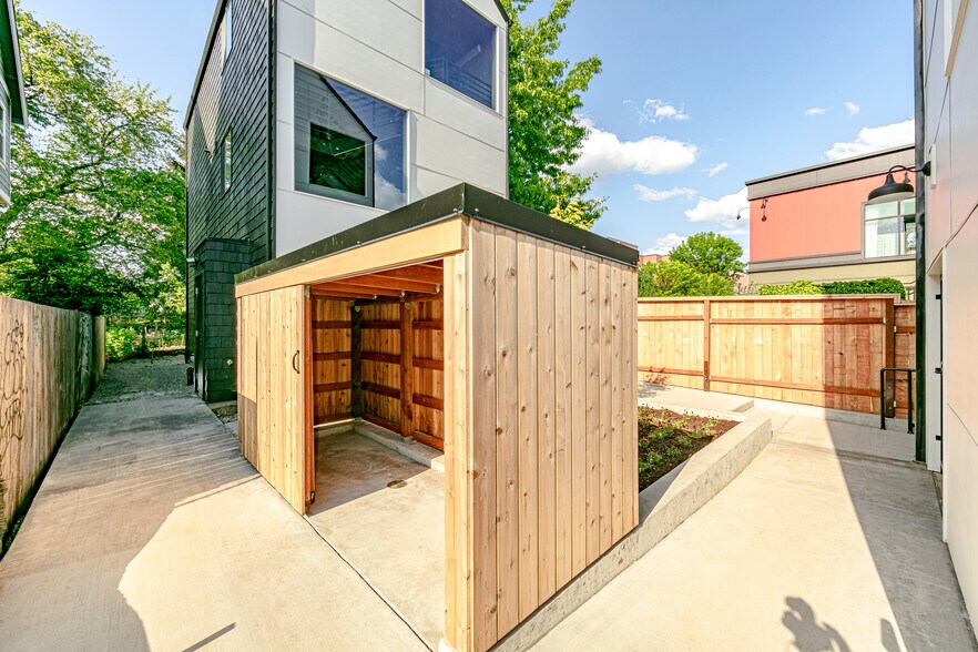 333 NE Failing St, Portland, OR à vendre - Photo de l’immeuble – Image 2 sur 4