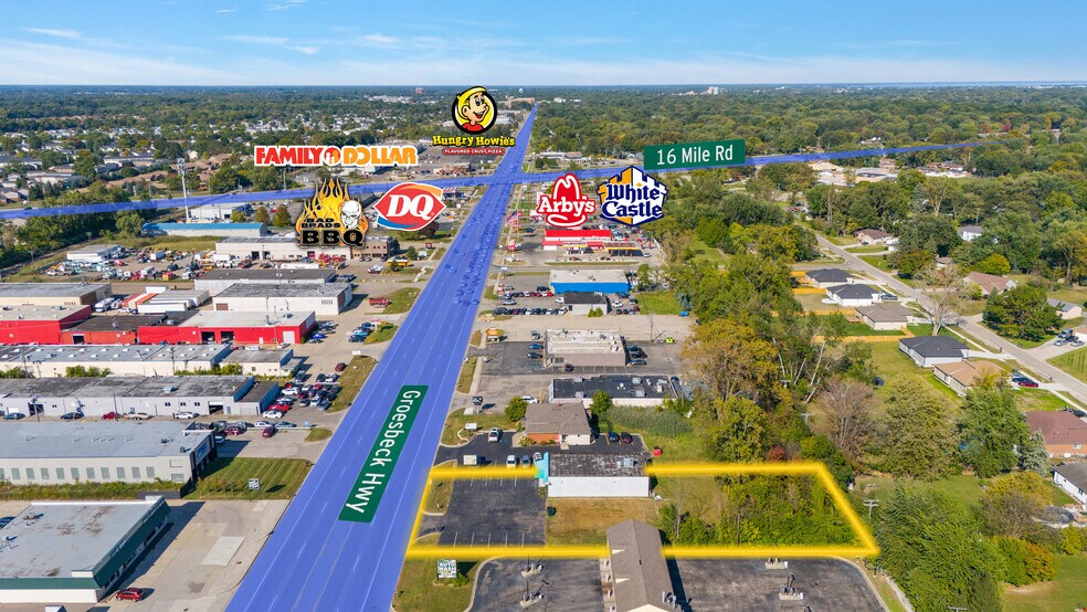 36366 Groesbeck Hwy, Clinton Township, MI à vendre - Photo de l’immeuble – Image 3 sur 6