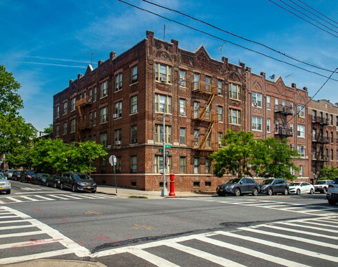 926 47th St, Brooklyn, NY à vendre Photo principale– Image 1 sur 7
