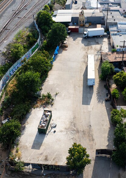 5588 Alhambra Ave, Los Angeles, CA à louer - Aérien – Image 2 sur 7