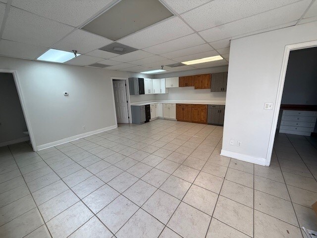 1201 SE 9th Ter, Cape Coral, FL à louer - Photo de l’immeuble – Image 3 sur 5