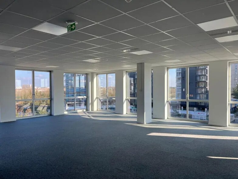 1 Boulevard De Berlin, Nantes à louer - Photo de l’immeuble – Image 3 sur 12