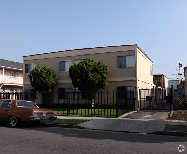 6550 Brynhurst Ave, Los Angeles, CA à vendre - Photo de l’immeuble – Image 2 sur 2