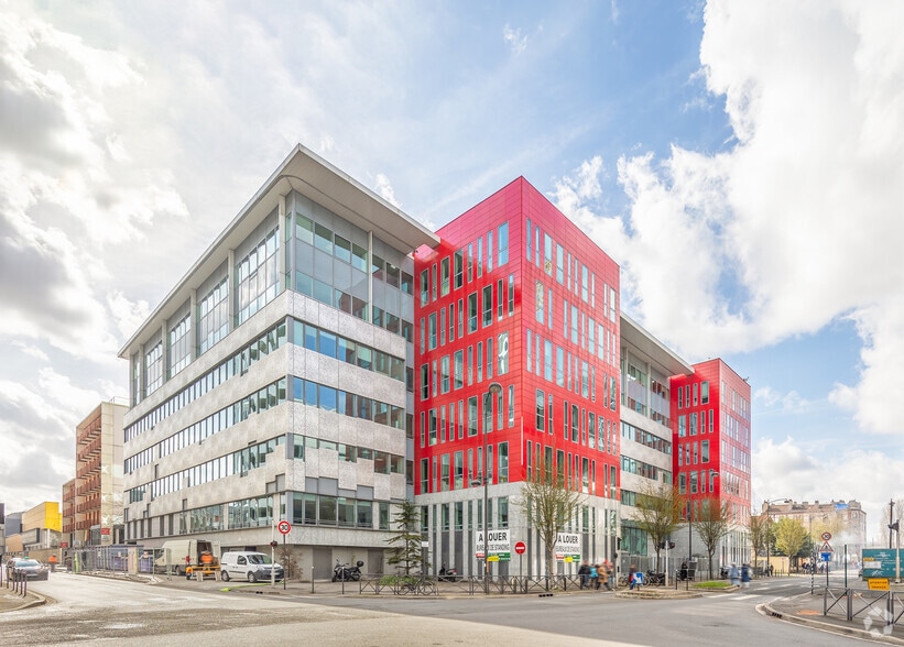 27-35 Rue Victor Hugo, Ivry-sur-Seine à louer - Photo de l’immeuble – Image 3 sur 4