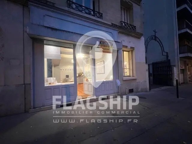 Local commercial dans Paris à louer Photo de l’immeuble– Image 1 sur 11