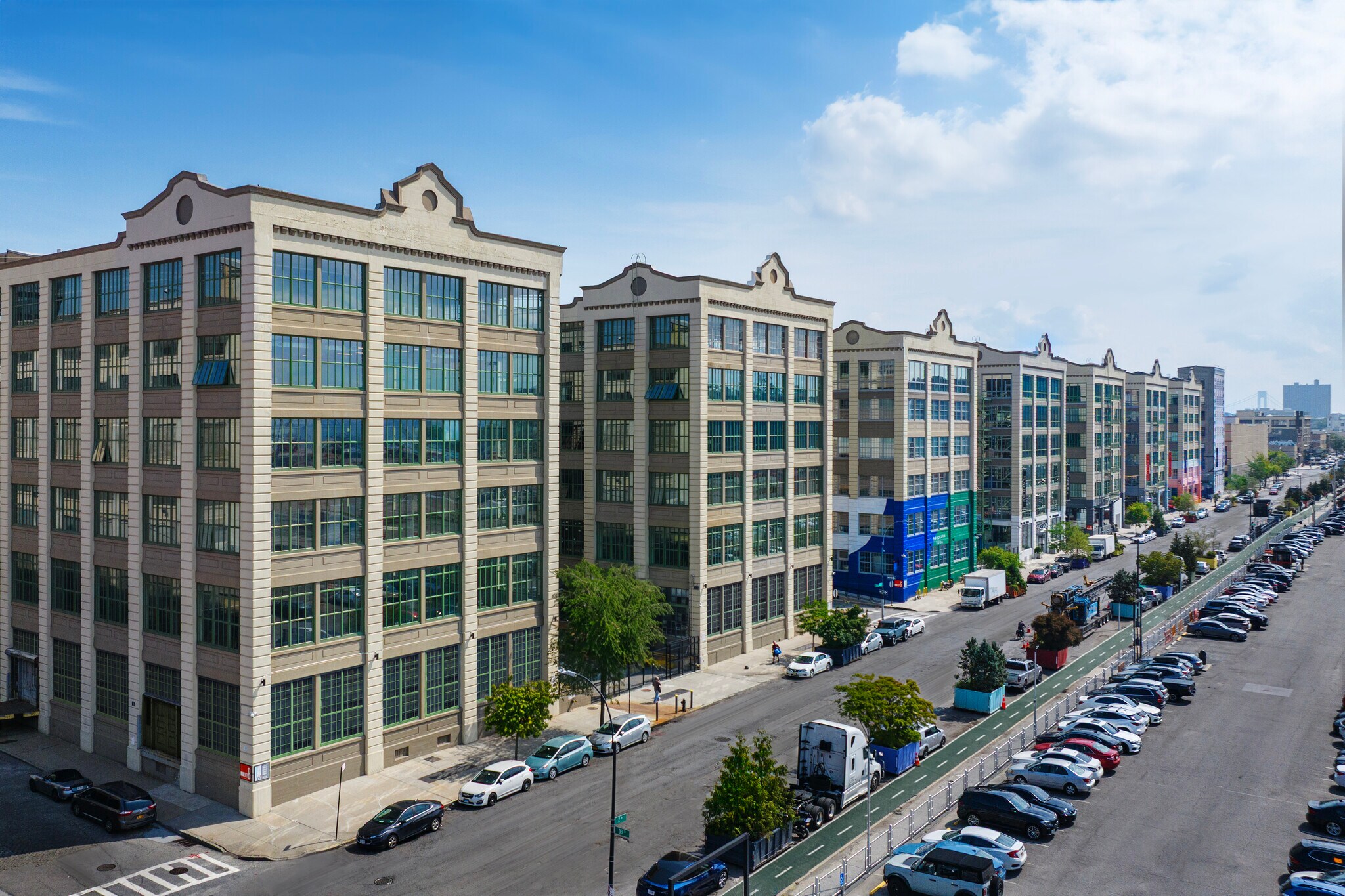 220 36th St, Brooklyn, NY à louer Photo principale– Image 1 sur 31