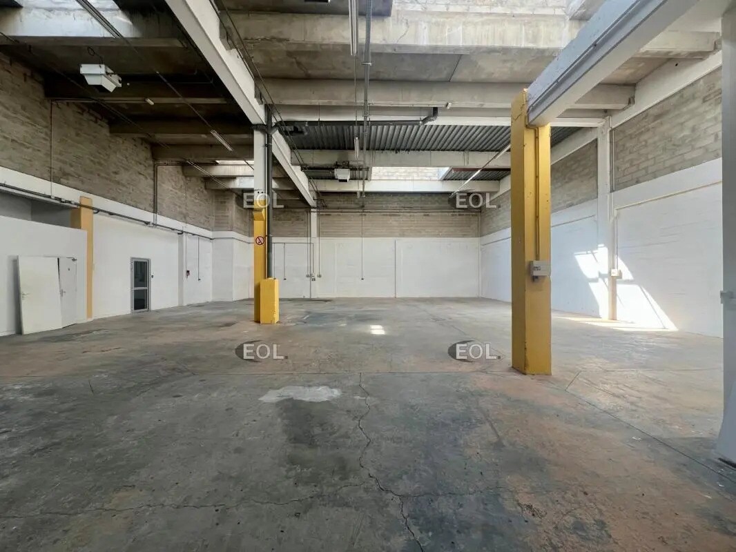 Bureau dans Aulnay-sous-Bois à louer Photo de l’immeuble– Image 1 sur 14