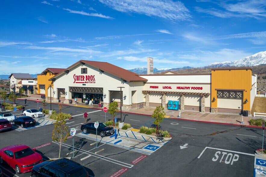 Cherry Valley Blvd, Calimesa, CA à louer - Photo de l’immeuble – Image 2 sur 26