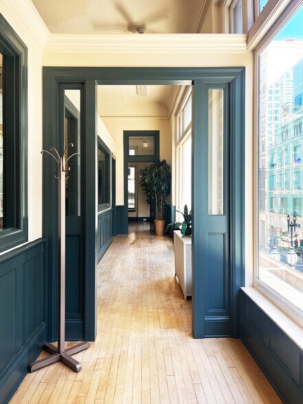 210 Post St, San Francisco, CA à louer - Photo intérieure – Image 2 sur 9