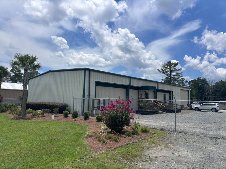 19300 Valdosta Hwy, Valdosta, GA à louer - Photo de l’immeuble – Image 3 sur 73