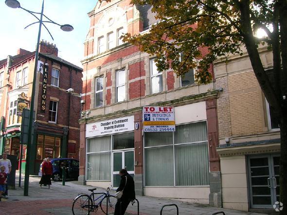 36 Charles St, Newport à louer - Photo principale – Image 1 sur 2
