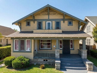 Plus de détails pour 833 Cedar Ave, Long Beach, CA - Logement à vendre