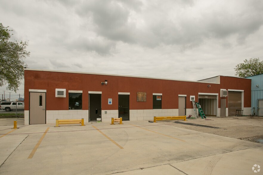1818 S Zarzamora St, San Antonio, TX à vendre - Photo principale – Image 1 sur 15