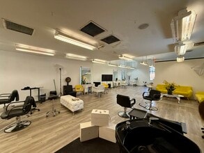 506 E 10th St, Greenville, NC à louer Photo intérieure– Image 2 sur 7