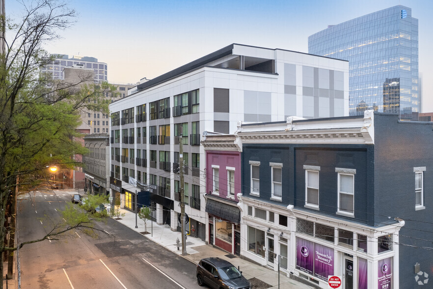 507 E Main St, Richmond, VA à louer - Photo de l’immeuble – Image 2 sur 4