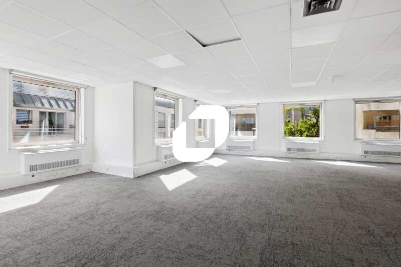 Bureau dans Suresnes à louer - Photo intérieure – Image 2 sur 13