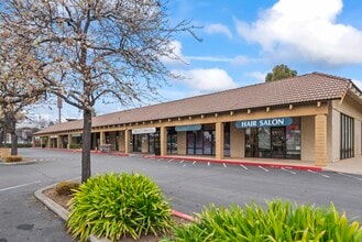 4424-4442 Pearl Ave, San Jose, CA à louer Photo intérieure– Image 1 sur 3