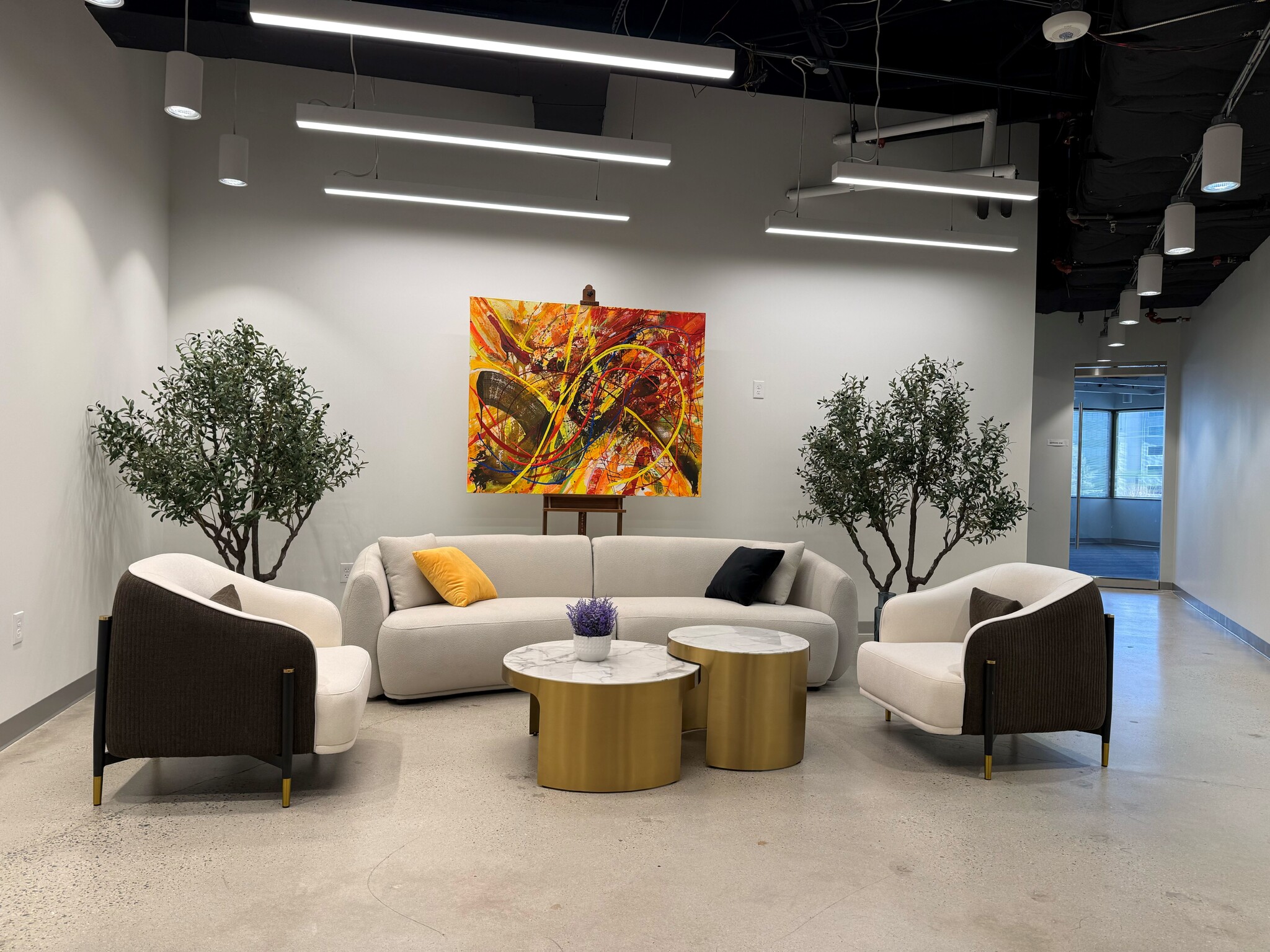 1608 Spring Hill Rd, Vienna, VA à louer Photo principale– Image 1 sur 23