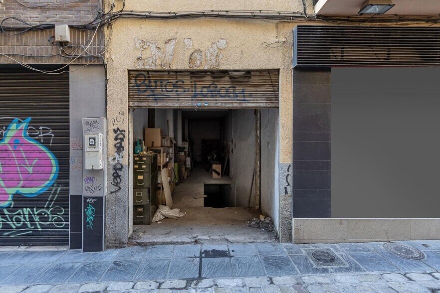 Local commercial dans Granada, Granada à vendre - Photo de l’immeuble – Image 3 sur 16