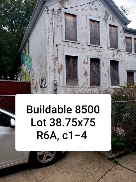 2257 McDonald Ave, Brooklyn, NY à vendre - Photo de l’immeuble – Image 2 sur 4