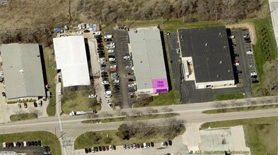 1505-1545 Paramount Pky, Batavia, IL à louer Photo intérieure– Image 2 sur 7