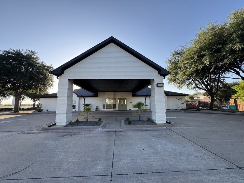 5900 Windhaven Pky, Plano, TX à vendre - Photo de l’immeuble – Image 2 sur 15