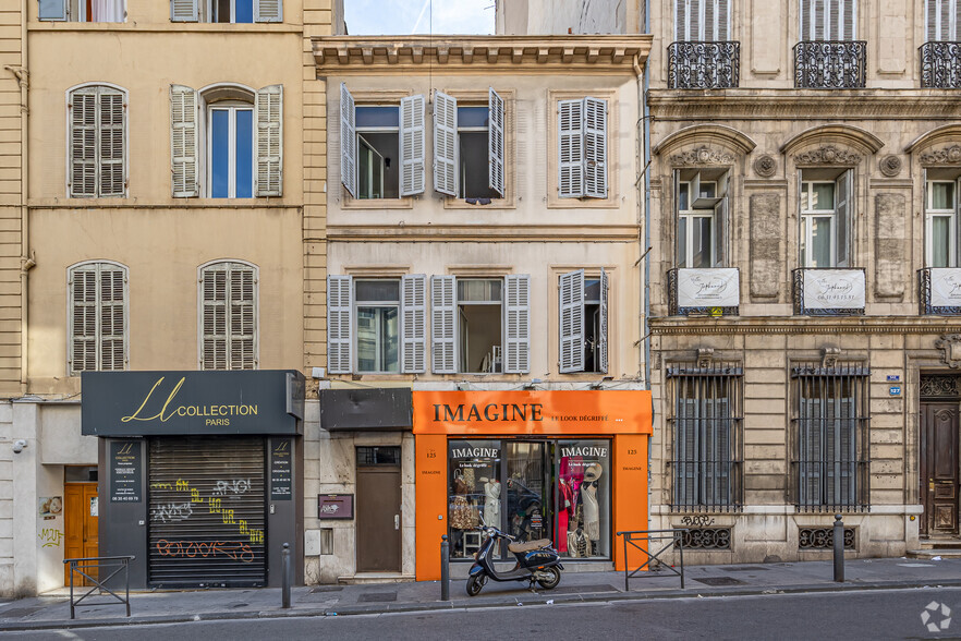 Local commercial dans Marseille à louer - Photo principale – Image 1 sur 2