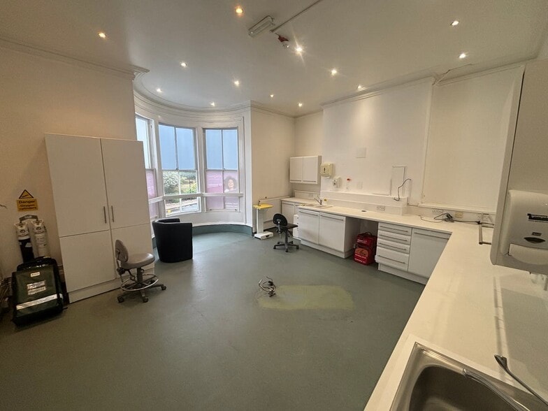 16-20 Brunswick Pl, Southampton à louer - Photo de l’immeuble – Image 2 sur 9