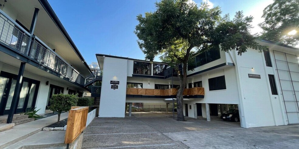 805 W 10th St, Austin, TX à louer - Photo de l’immeuble – Image 1 sur 10