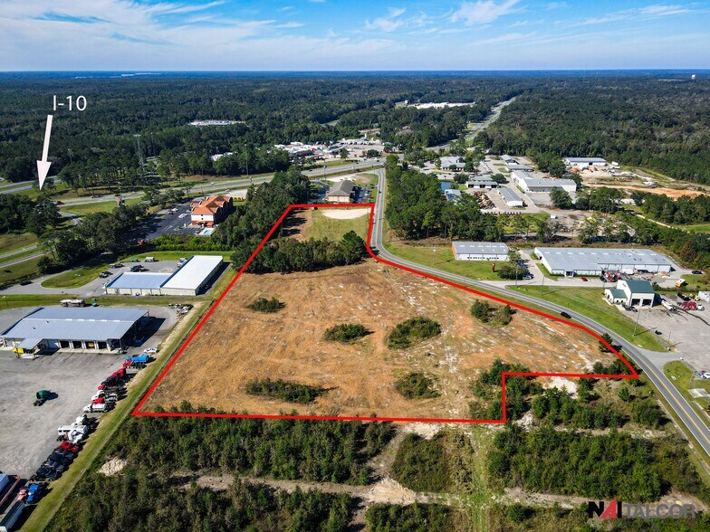 120 Fortune blvd, Midway, FL à vendre - Photo de l’immeuble – Image 2 sur 8